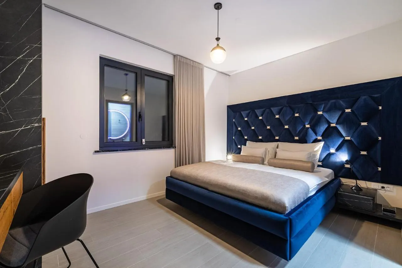 Penthouse Liv Apartment Sukosan
